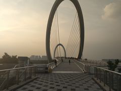 -南京眼步行桥