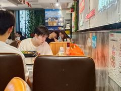 -顶峰夜宴·龙虾烧烤大排档(九江学院店)