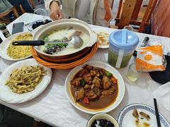 -天乐农家鱼头王(天目湖店)