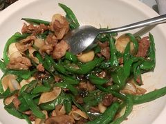 辣椒炒肉-以饭湘许(新塘万达店)