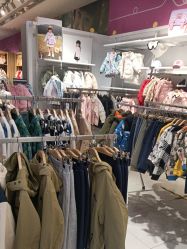 -孩子王(永川万达店)