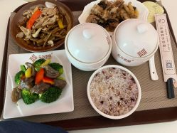 -梓爱月子中心(花都店)