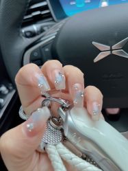 -丫丫NAIL日式自助美甲美睫沙龙