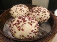 七彩燕麦流沙包-金翠河烧鹅餐厅(北城天街店)