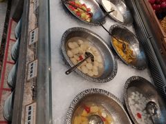 -金滏山·烤肉海鲜火锅自助(襄阳万达店)