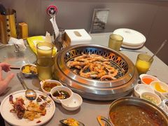 -黑金·寻焰自助百汇·烤肉·火锅(中街店)