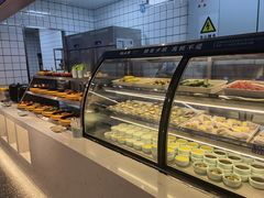 面包甜点陈列柜-蚝英雄·鲜蚝自助专门店