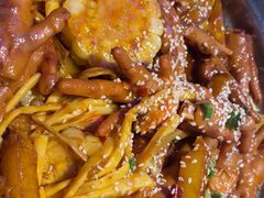 -徐记小怪兽肉蟹煲店(哈西万达金街店)