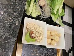 -一席地·本地鸡窝·杭帮鸡火锅(萧山银隆百货店)