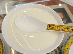-甜赐良缘牛奶甜品世家(新都汇店)
