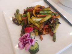 鲜芦笋鸡松菌炒兰-朱仔记食府(江南大道店)