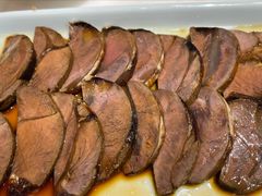 招牌酱牛肉-香满园春饼·家常菜(东大桥店)