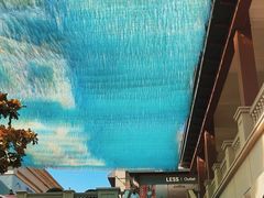 -王府井奥莱临潼小镇(临潼店)