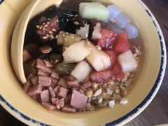 -签多多串串香火锅