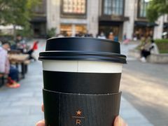 -星巴克臻选(杭州嘉里中心1F店)