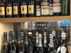 -肆海小川菜酒馆Wine Bistro (青年路店)