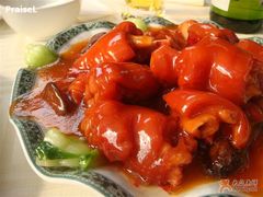 有话梅的猪手-花家怡园