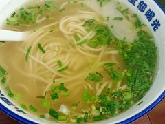 -东大桥小国抻面烧烤(长通路店)