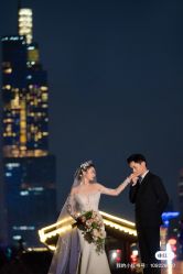 -雪中彩影婚纱摄影·微光艺术中心