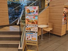 -麦当劳(乳山路店)