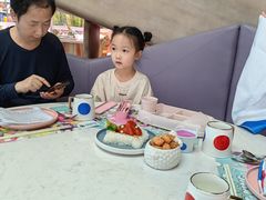 -水桶王国主题餐厅·聚会·生日派对·亲子活动·家庭套餐(亚龙湾希尔顿店)