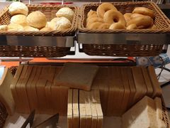 -西安钟楼北大街希尔顿欢朋酒店
