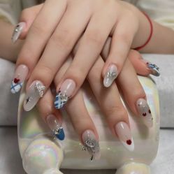 -UN·桃喜日系美睫美甲