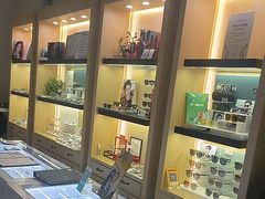 -康利眼镜·蔡司战略合作店(龙泉书房店)