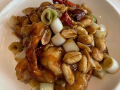 宫爆虾球-辣婆婆(航天桥店)