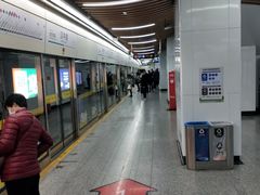 -汉中路(地铁站)