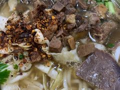 -花溪王记牛肉粉(四季花溪商场店)