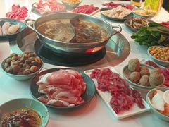 -潮牛岛·潮汕鲜切牛肉自助火锅(无锡首店)