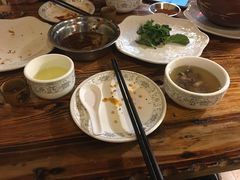 -小锅巴纳西餐厅