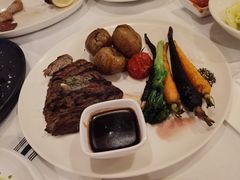 -WOLFGANG PUCK KITCHEN & BAR(迪士尼小镇店)