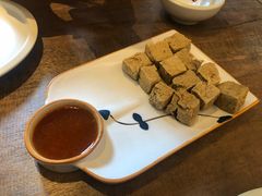 咸亨臭豆腐-香园茶社·金陵小灶(老门东店)