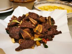 黑椒牛仔骨-松鹤楼(狮山永利广场店)