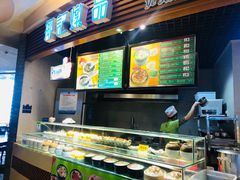 -海口骑楼小吃街