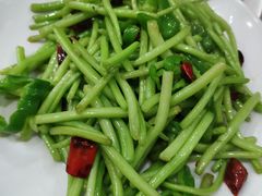 -蓝精灵饺子店