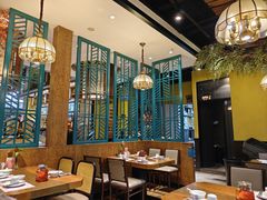 -黄泥岗·地道湖北菜(奥特莱斯店)