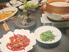 -忆江南·临江鱼馆