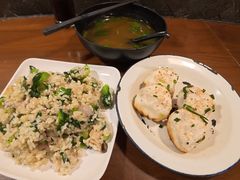 -舒蔡记生煎菜饭(云南中路店)