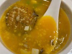 -香山湖家家宴(中山陵店)