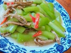 -灶头屋里
