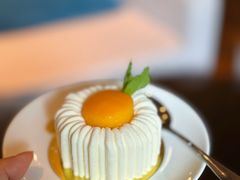 香草芒果夹心蛋糕-广州中心皇冠假日酒店·汇点大堂吧