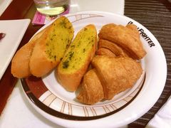 -斗牛士牛排餐厅(嘉里汇店)