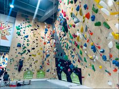 -ROCKPLUS攀岩馆(环宇城店)