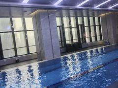 -跃动游泳健身俱乐部(新华传媒店)