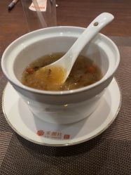 -禾颜社·精致美容