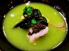 甜豌豆鲜虾鸡蛋汤-九献创意菜·牛排料理(亮马河花园店)
