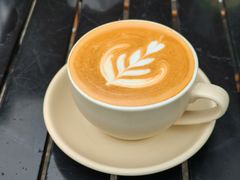 -悠然咖啡(高坪阳春路店)